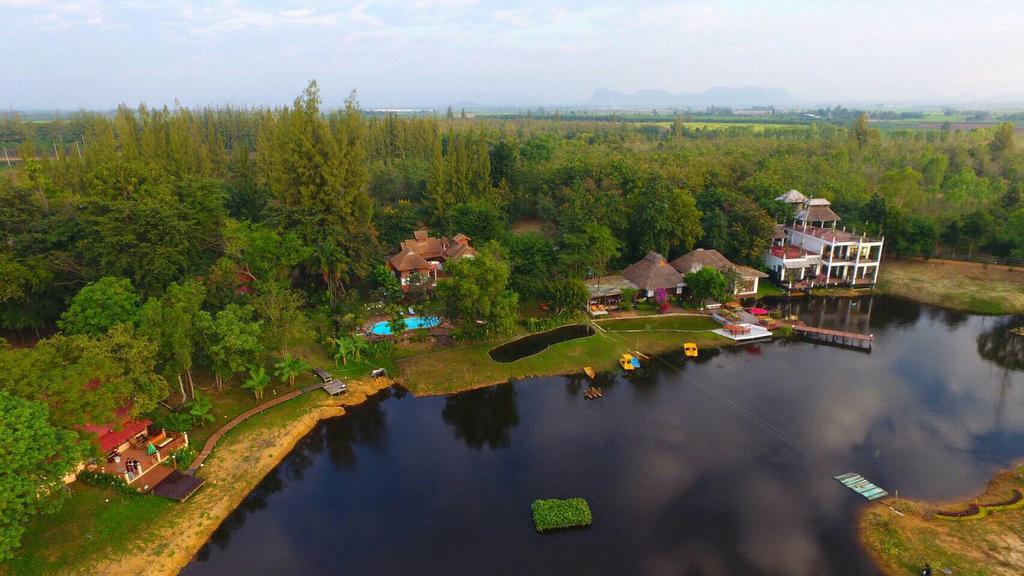 Golden Lake View Boutique Resort Kanchanaburi by Eksteriør bilde