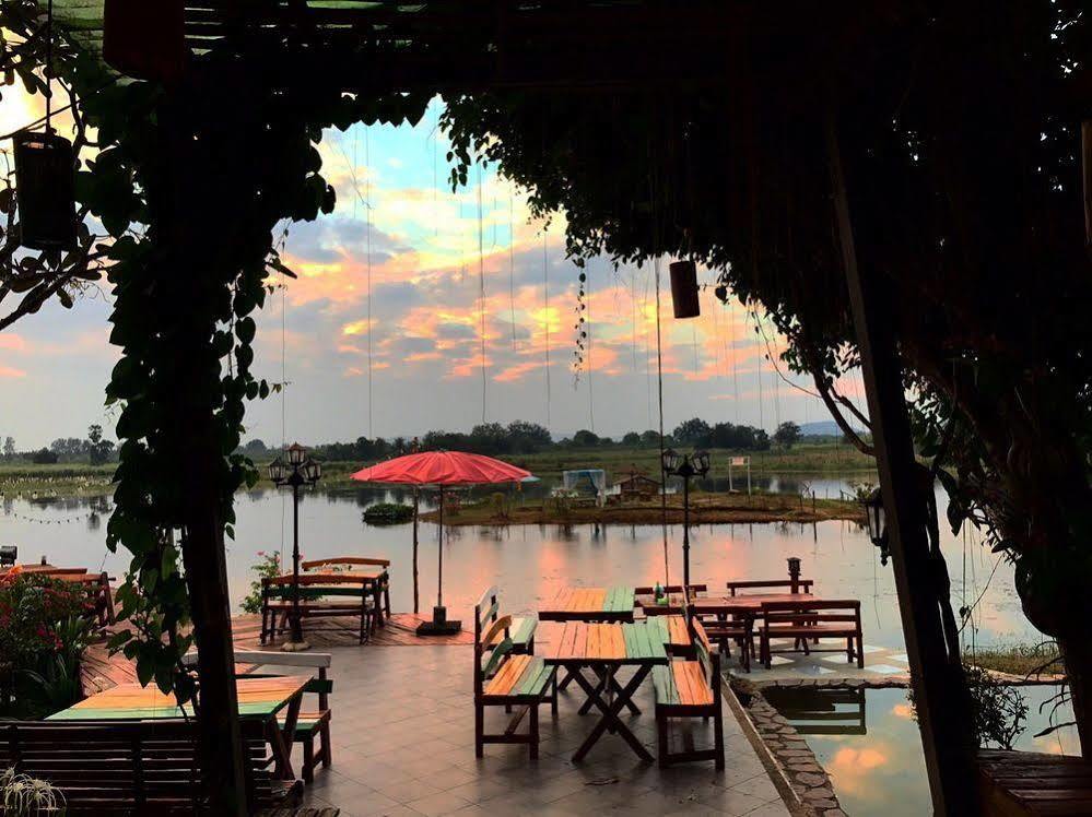 Golden Lake View Boutique Resort Kanchanaburi by Eksteriør bilde